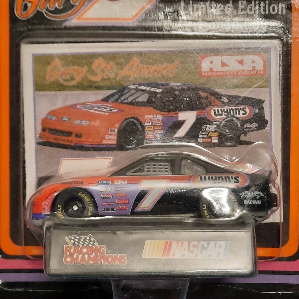 90s Nascar Wynn's Gary St. Amant Limited 1 of 10,000 #7 Stock Car Diecast 1/64